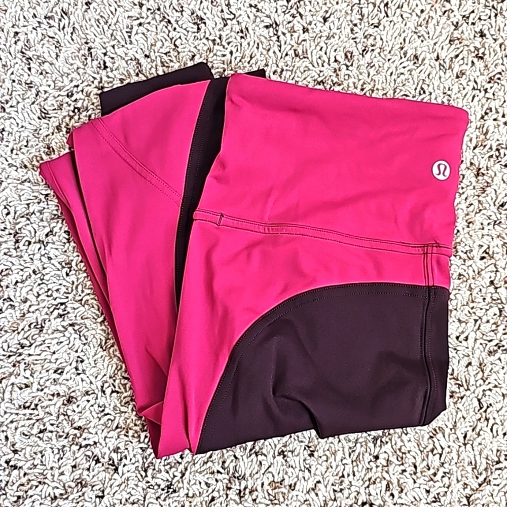 Lululemon Wake and Train Yoga Pant Legging in Women's Size 6 EUC - Picture 2 of 6